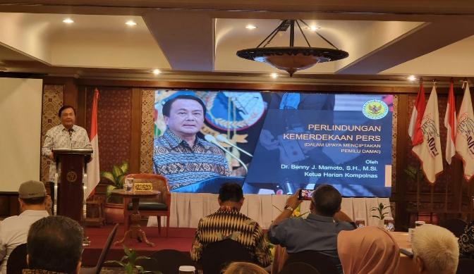 Dr Benny J Mamoto Ketua Harian Kompolnas